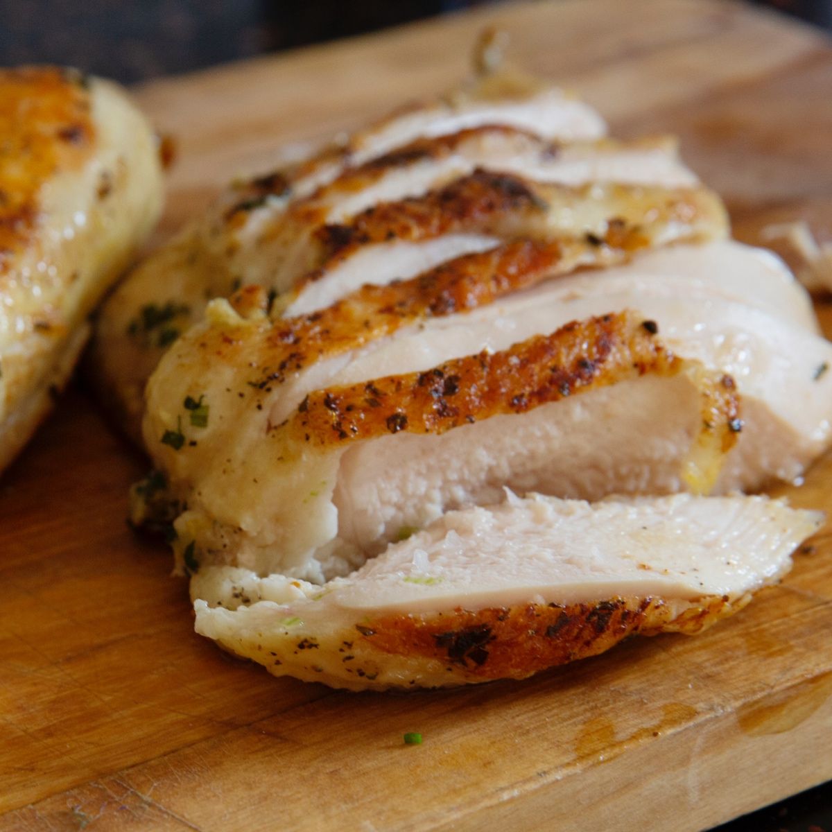 http://www.cindergrill.com/cdn/shop/articles/Chicken-Breast-1-compressor.jpg?v=1555614560